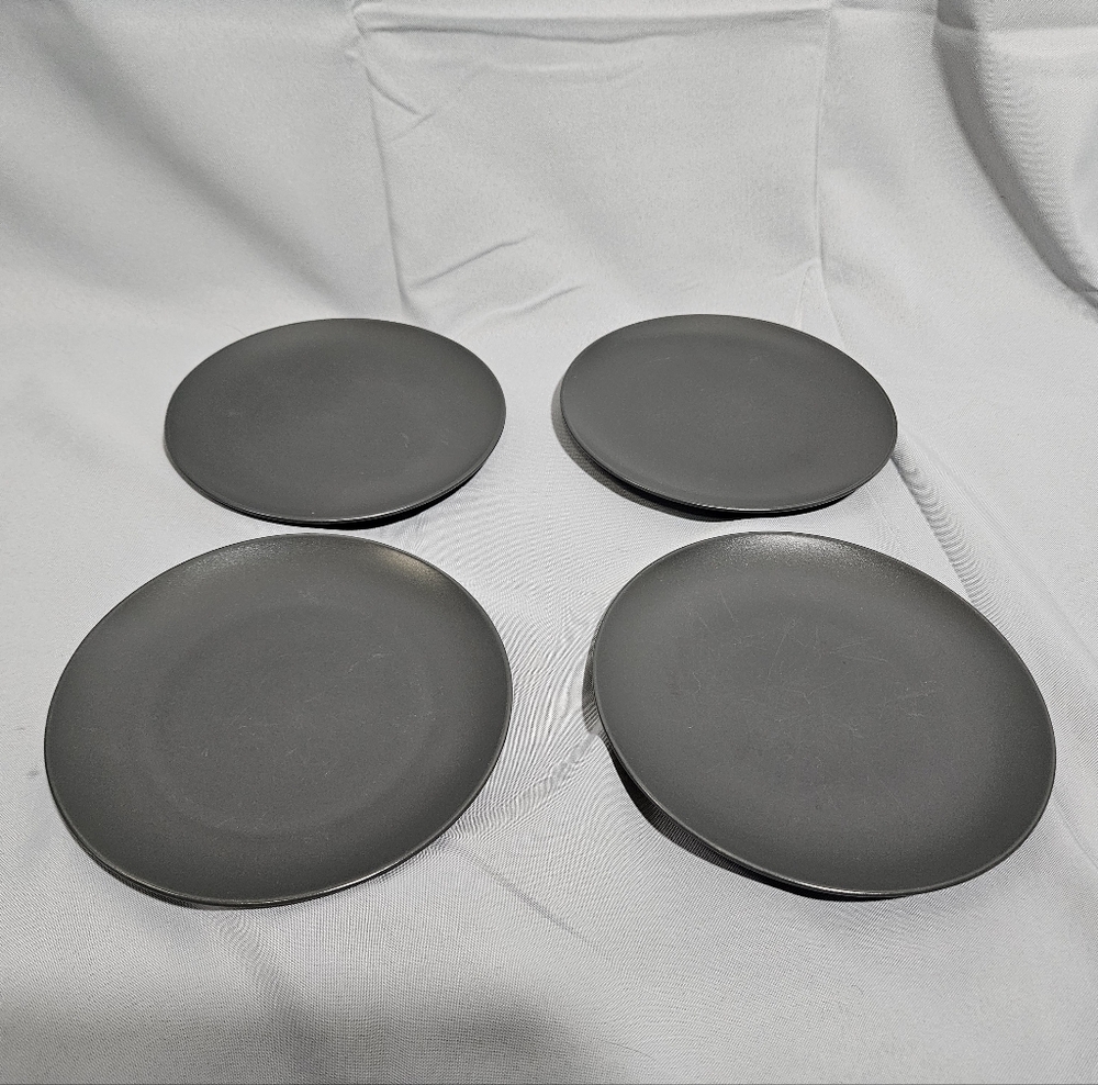 Ikea of Sweden 12011 Solid Black Matte Round Stoneware 8" Salad Plate Set 4